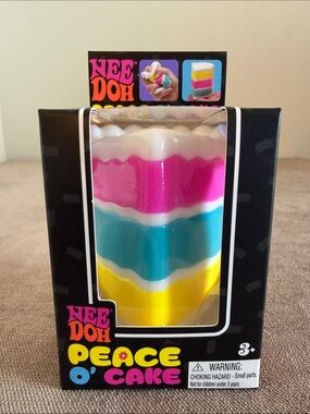 Needoh Peace O' Cake Squishy Toy - Pink, Blue, Yellow, White